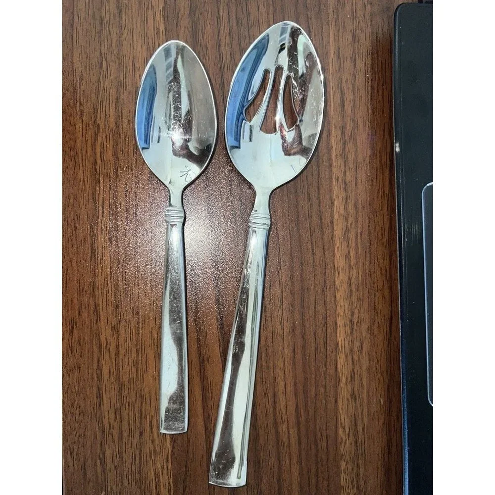Reed & Barton 2 Piece Serving Spoon Heritage Mint English Stainless 18/10